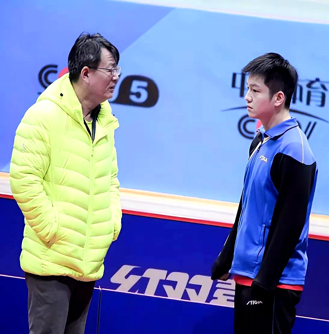 亚博包含今晚体能课后；上海久事迎来里程碑备战全明星赛；媒体盛赞；资深球员宣示担当的词条